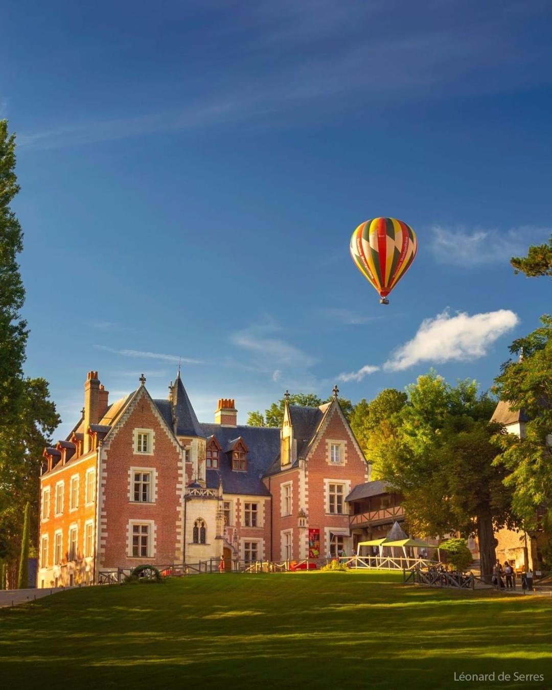 Le Charme De L'Ancien Au Calme Et A 8 Min De Chenonceaux Apartment La Croix-en-Touraine Exterior photo